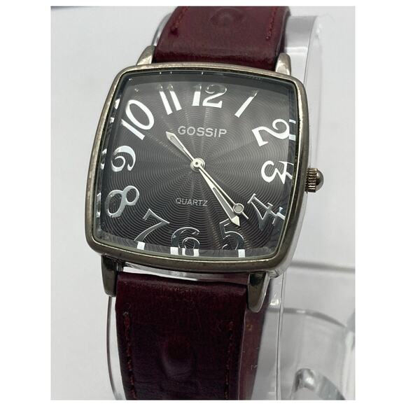 Gossip Women's Quartz Watch 30mm Adjustable Pebbled Red Band - New Battery - Picture 1 of 7